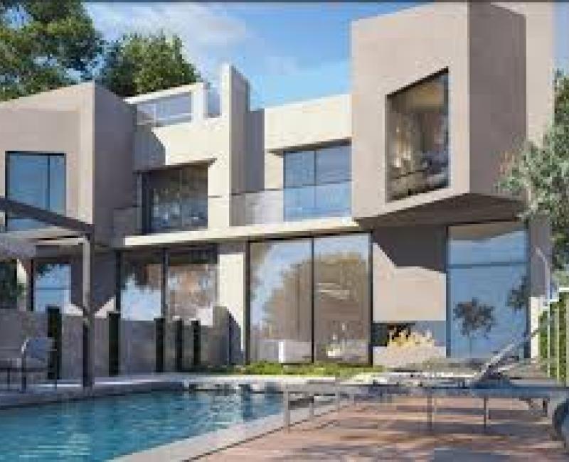 Prive Compound